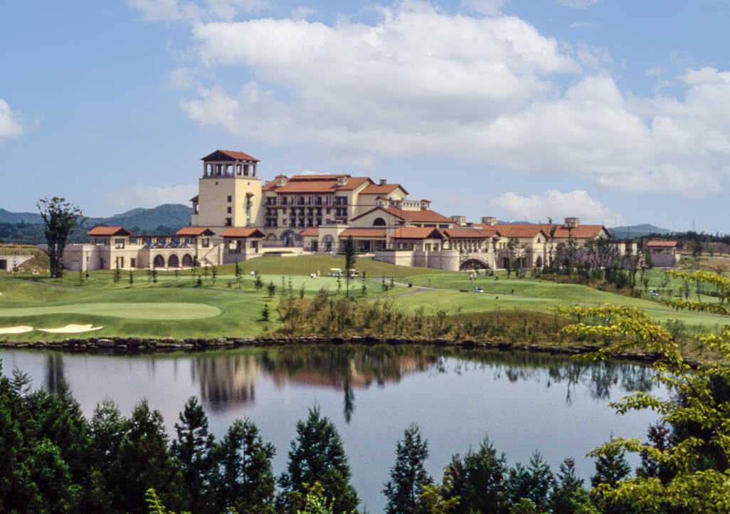 The Greenbrier at West Village Golf Resort