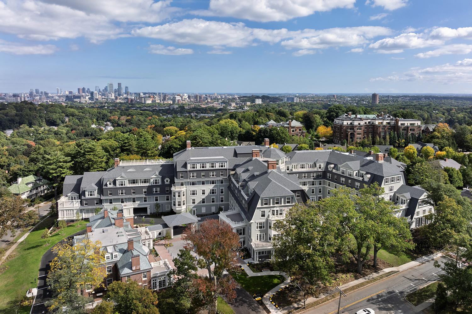 <p>Reconnecting the campus to the surrounding neighborhood was a key design challenge. (Francis Dzikowski/OTTO)</p>