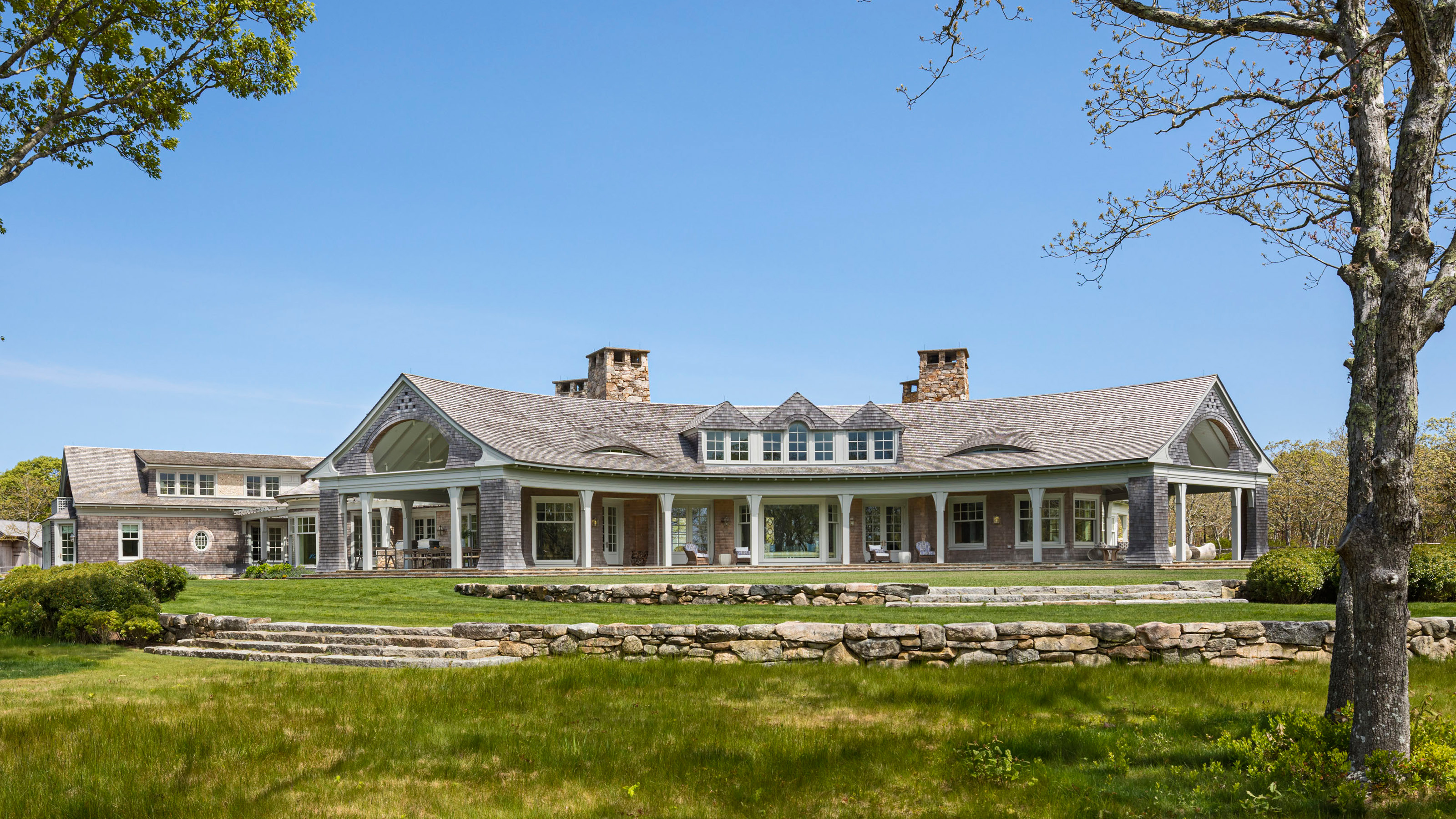 House in New England